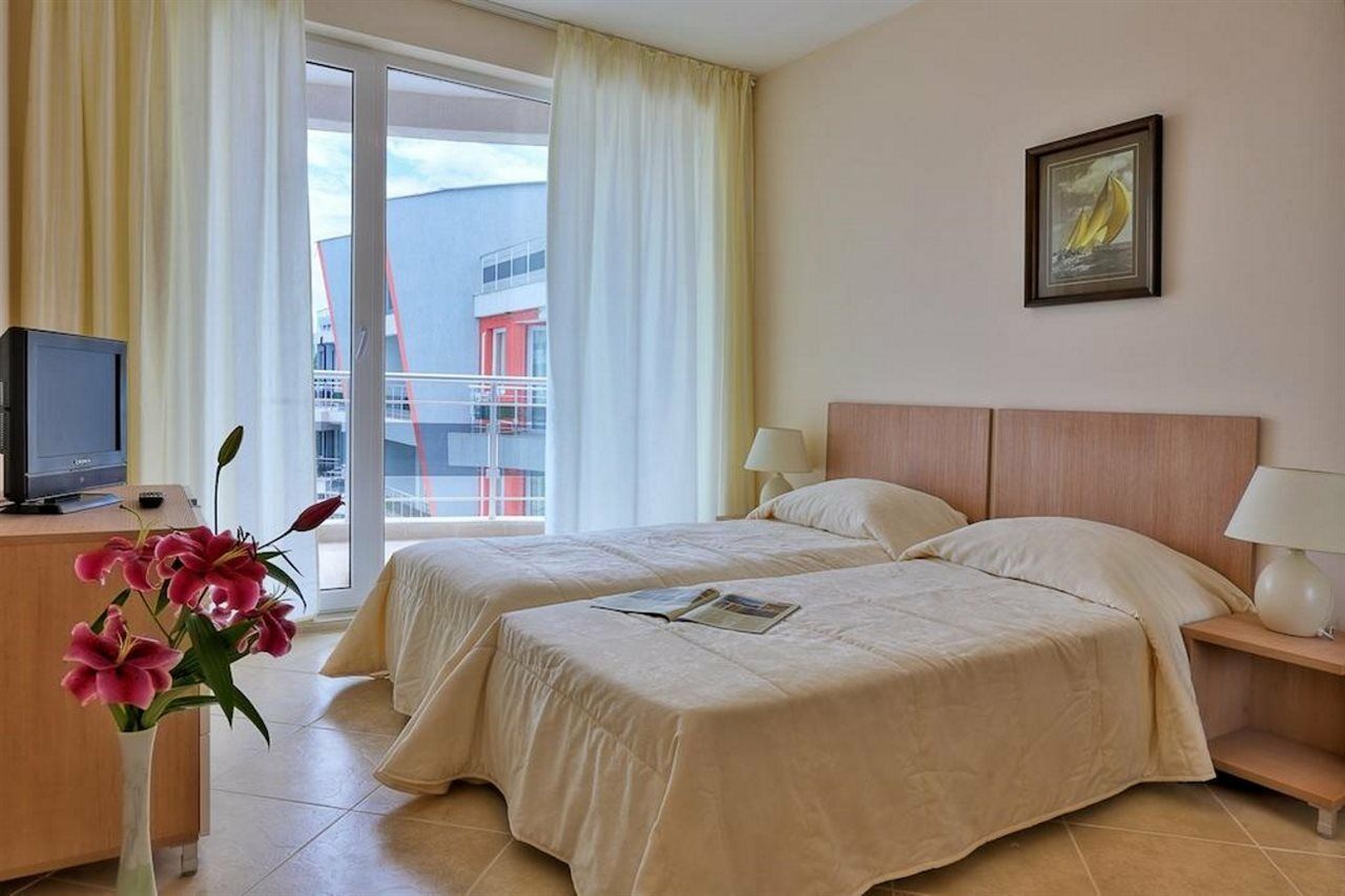 Emberli Aparthotel Lozenets Εξωτερικό φωτογραφία