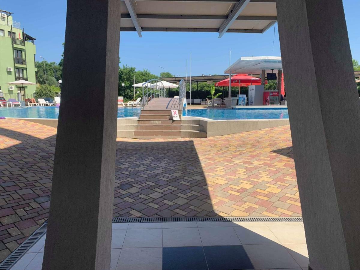 Emberli Aparthotel Lozenets Εξωτερικό φωτογραφία