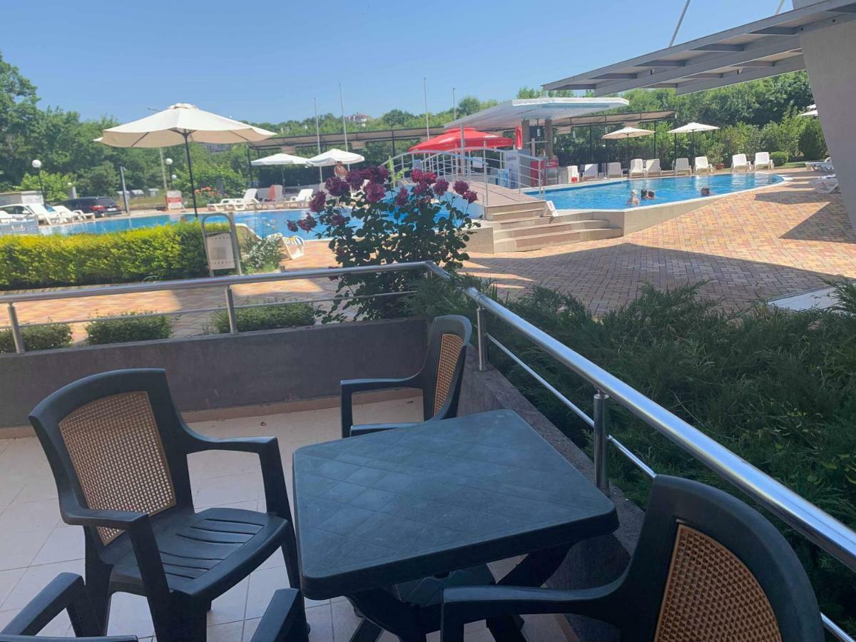 Emberli Aparthotel Lozenets Εξωτερικό φωτογραφία